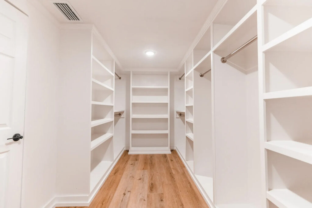 Custom Closets & Cabinets Boulder CO